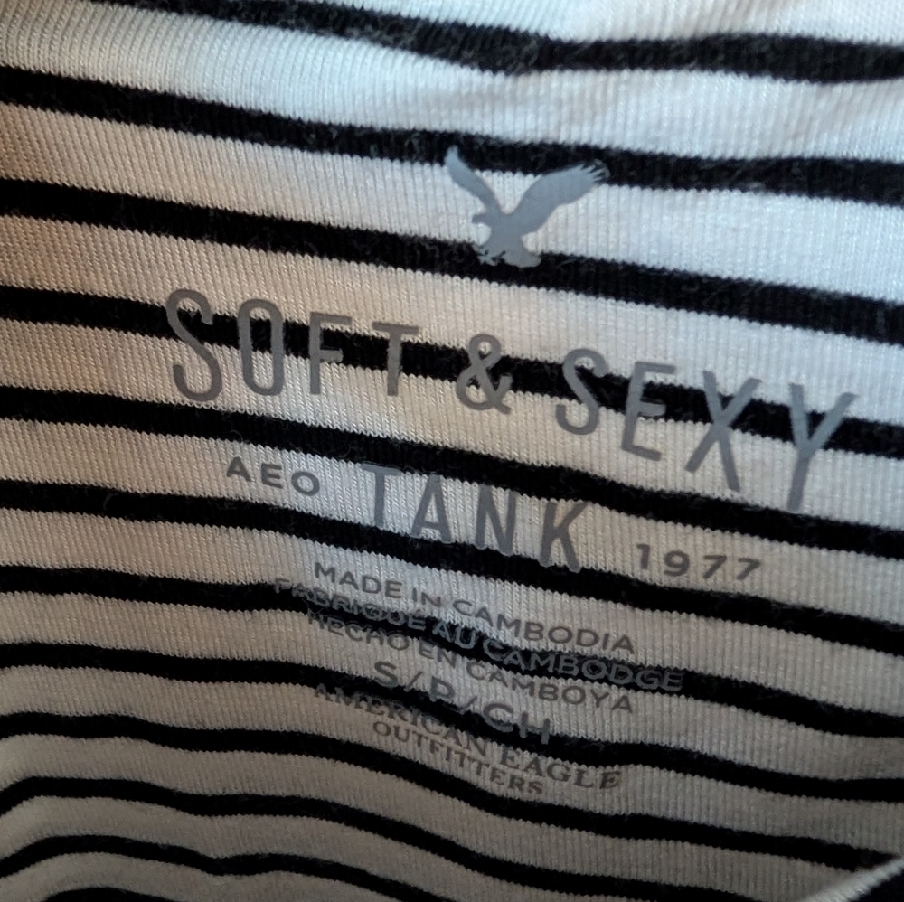 American eagle outfitters soft and sexy striped tube top. Size small juniors - Picture 4 of 7